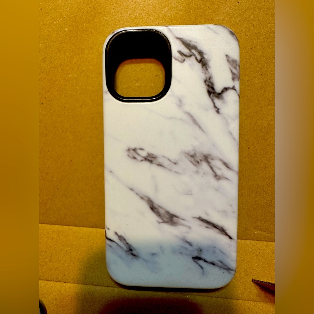 Apple iPhone 12 mini Casely bold black and white marble case